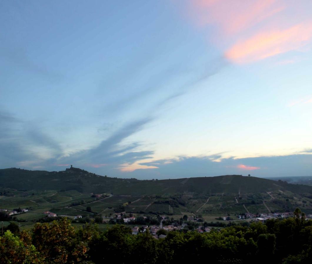 Delightful Home-Lovely Hill View Canneto Pavese Dış mekan fotoğraf